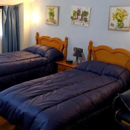 Large House In Gamiz-fica With Mountain View 度假居