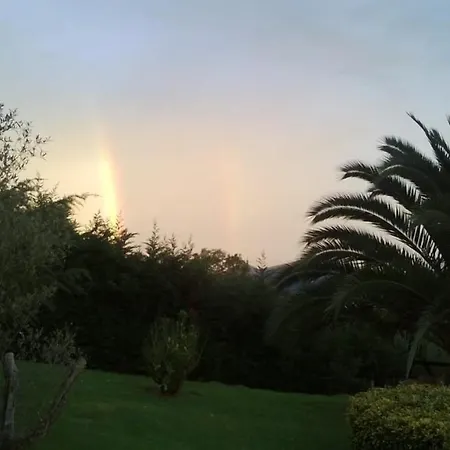 別荘 Large House In Gamiz-fica With Mountain View Fica