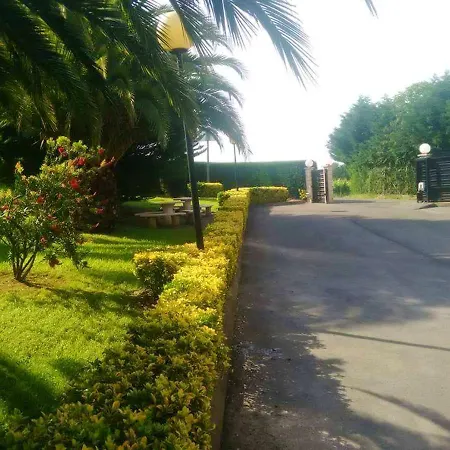 Large House In Gamiz-fica With Mountain View Fica