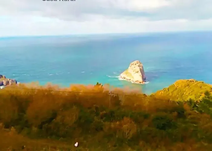 Casa de Férias Large House In Gámiz-fica With Mountain View Fica