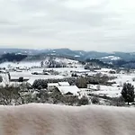 Large House In Gamiz-fica With Mountain View Prázdninový dům Fica