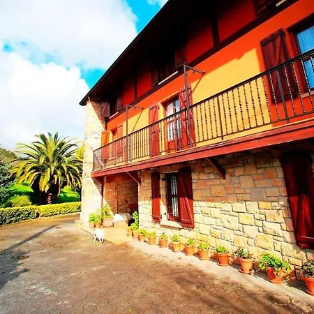 Large House In Gamiz-fica With Mountain View Fica