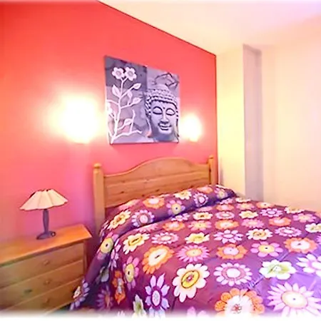 Large House In Gamiz-fica With Mountain View Vakantiehuis *